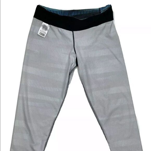 Adidas Womens Capri Pants Climalite Size M Multicolor Workout Athletic Gym Yoga - Picture 7 of 9